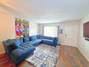 6305 Westward Street 106, Houston TX 77081