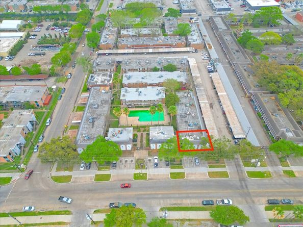 6305 Westward Street 106, Houston TX 77081