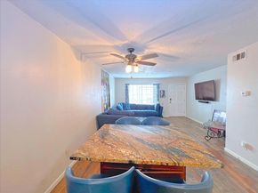 6305 Westward Street 106, Houston TX 77081
