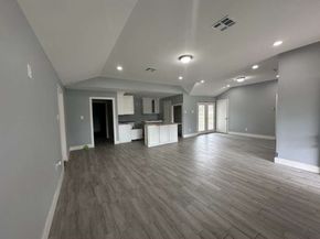 7451 Langley Road, Houston TX 77016