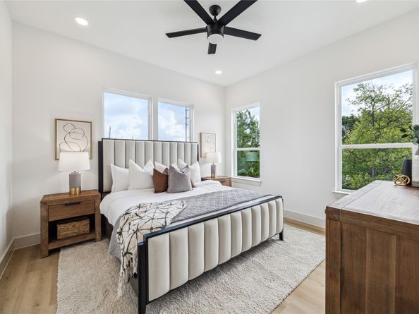 325 Tite Street A/B, Houston TX 77029