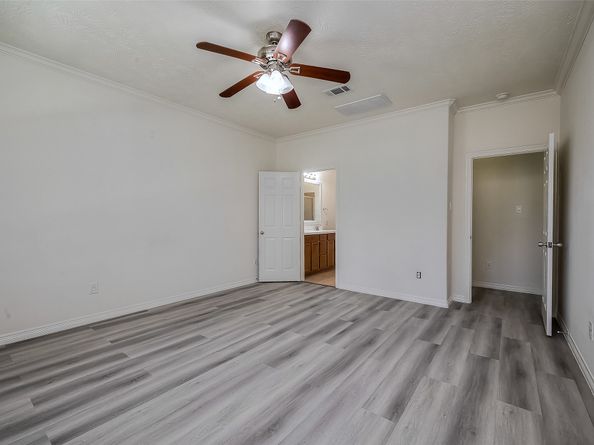 520 W Fork, Webster TX 77598