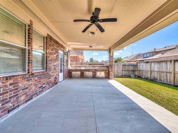520 W Fork, Webster TX 77598