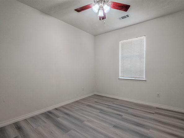 520 W Fork, Webster TX 77598