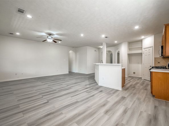 520 W Fork, Webster TX 77598