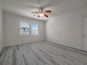 520 W Fork, Webster TX 77598