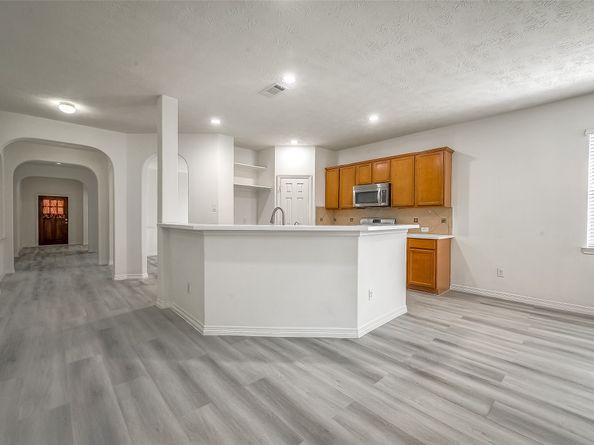 520 W Fork, Webster TX 77598