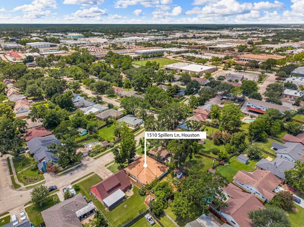 1510 Spillers Lane, Houston TX 77043