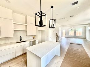 5337 Larkin Street, Houston TX 77007