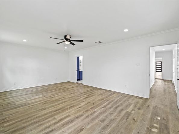 1404 Des Jardines Street, Houston TX 77023