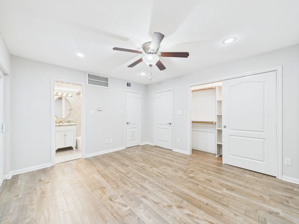 5333 Richmond Avenue 11, Houston TX 77056