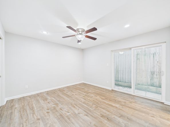 5333 Richmond Avenue 11, Houston TX 77056