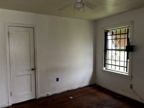 5326 Wenda Street, Houston TX 77033