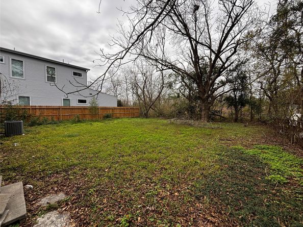 5326 Wenda Street, Houston TX 77033