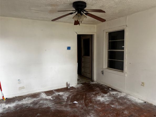 5326 Wenda Street, Houston TX 77033