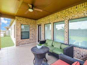 4615 Montcliff Bend Lane, Sugar Land TX 77479