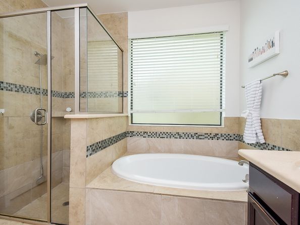 4615 Montcliff Bend Lane, Sugar Land TX 77479