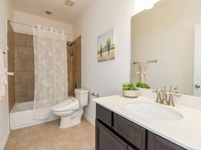 4615 Montcliff Bend Lane, Sugar Land TX 77479