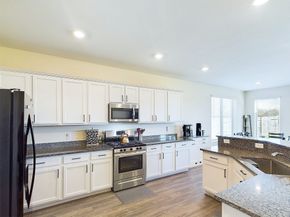 19191 Pinewood Grove Trail, New Caney TX 77357
