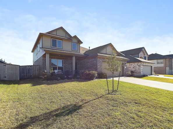 19191 Pinewood Grove Trail, New Caney TX 77357