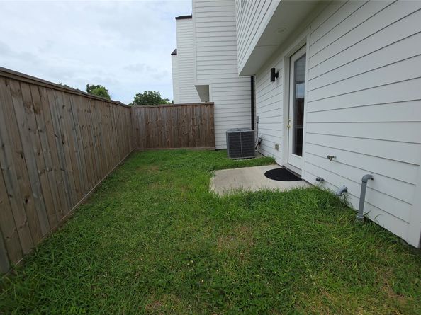 4022 Mckinney Street, Houston TX 77023