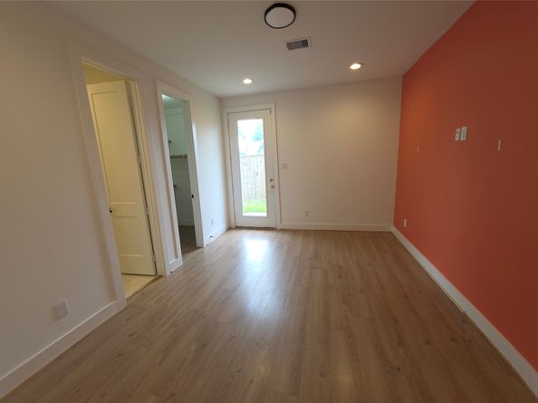 4022 Mckinney Street, Houston TX 77023