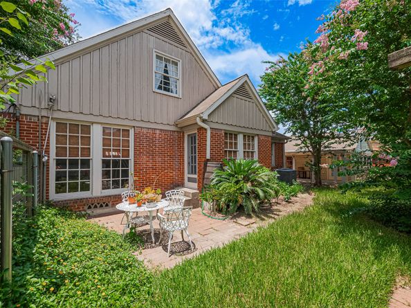 501 Gale Street, Houston TX 77009