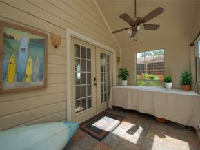 501 Gale Street, Houston TX 77009