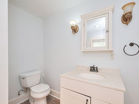 501 Gale Street, Houston TX 77009