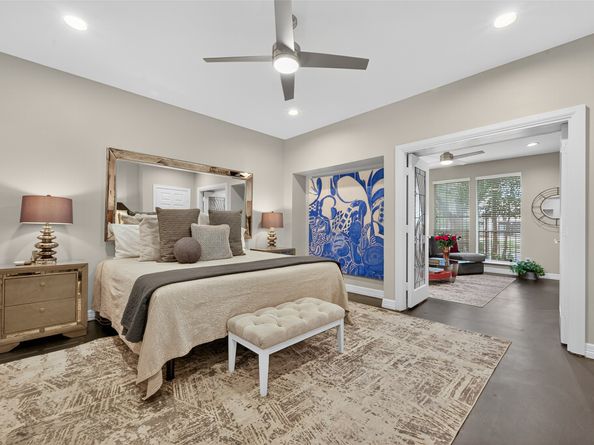 406 McGowen Street, Houston TX 77006