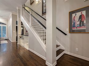 406 McGowen Street, Houston TX 77006