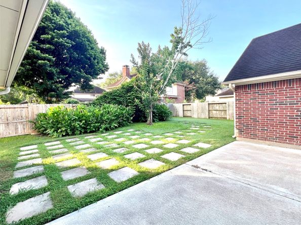 807 Epperson Way Court, Sugar Land TX 77479