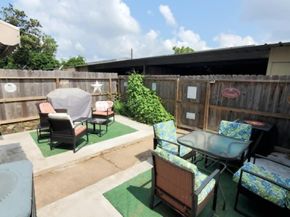 8728 Wilcrest Drive 8728, Houston TX 77099