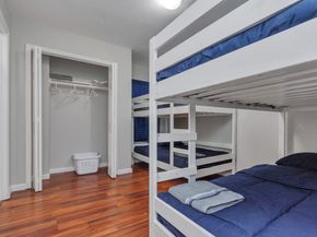 5822 Santa Bernadetta, Houston TX 77017