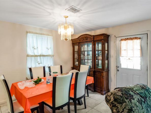 9213 Old Clydesdale Drive, Fort Worth TX 76123