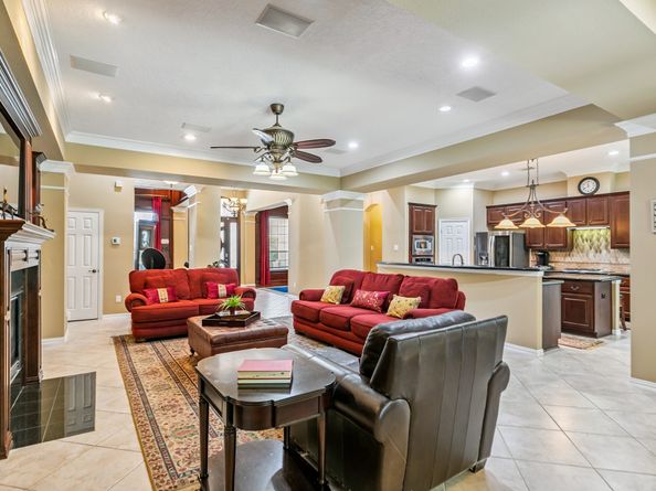 7826 Camden Hollow Lane, Humble TX 77396