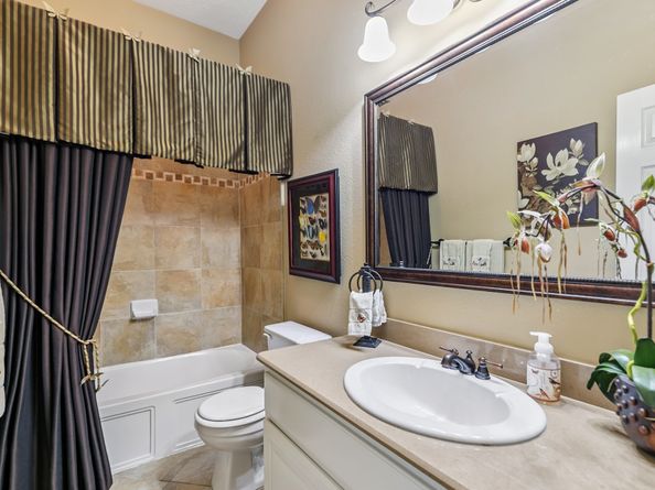 7826 Camden Hollow Lane, Humble TX 77396