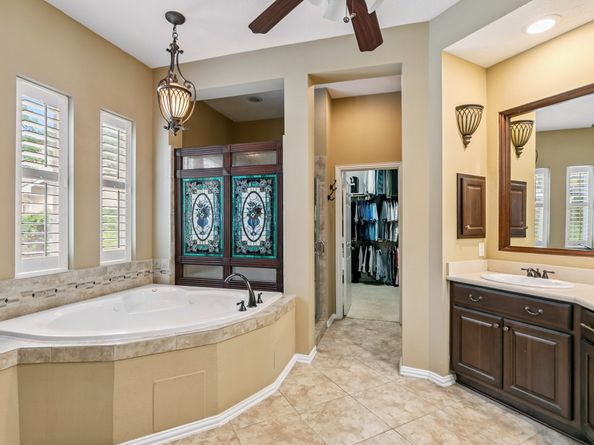 7826 Camden Hollow Lane, Humble TX 77396