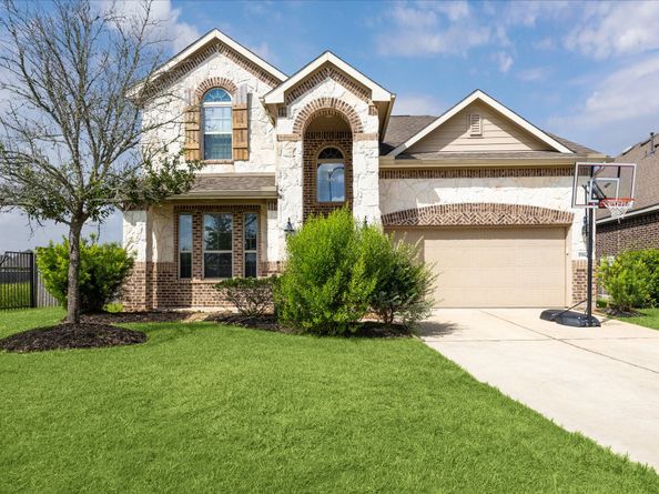 19803 Caitlyn Blossom Lane, Cypress TX 77433