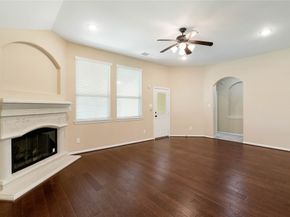 38 Tallgrass Way, Spring TX 77389
