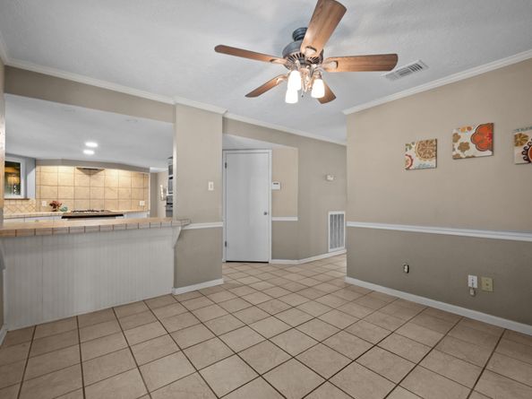 1406 Diana Court, Houston TX 77062