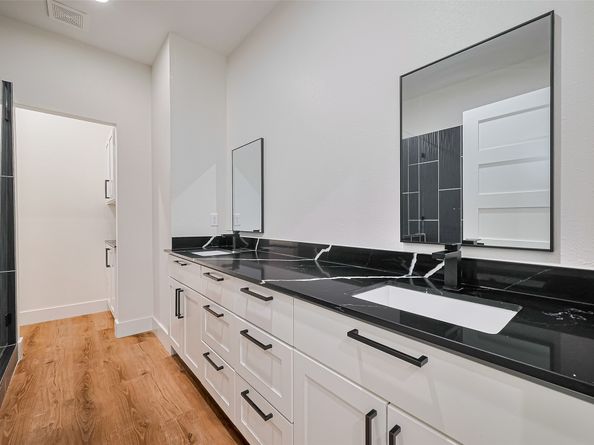2015 Creston Drive, Houston TX 77026