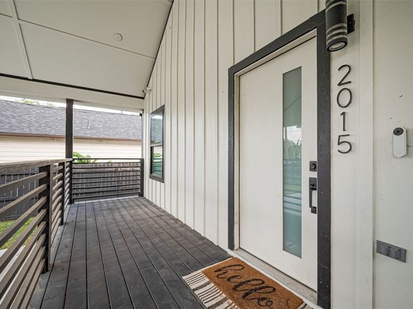 2015 Creston Drive, Houston TX 77026