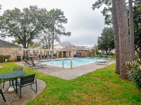 800 Country Place Drive 606, Houston TX 77079