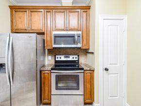 800 Country Place Drive 606, Houston TX 77079
