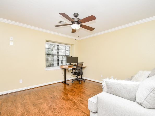 800 Country Place Drive 606, Houston TX 77079