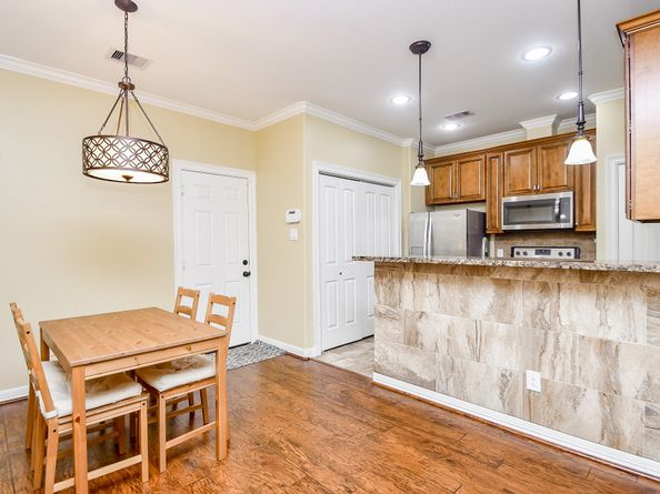800 Country Place Drive 606, Houston TX 77079