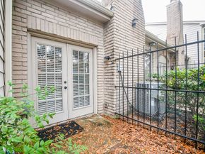800 Country Place Drive 606, Houston TX 77079