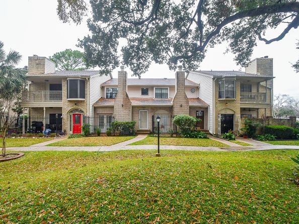 800 Country Place Drive 606, Houston TX 77079