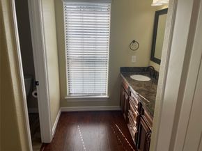 800 Country Place Drive 606, Houston TX 77079